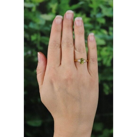 18k Yellow Gold Natural Yellow Green Grossularite Garnet & Diamond Ring Size 8 - Picture 3 of 8